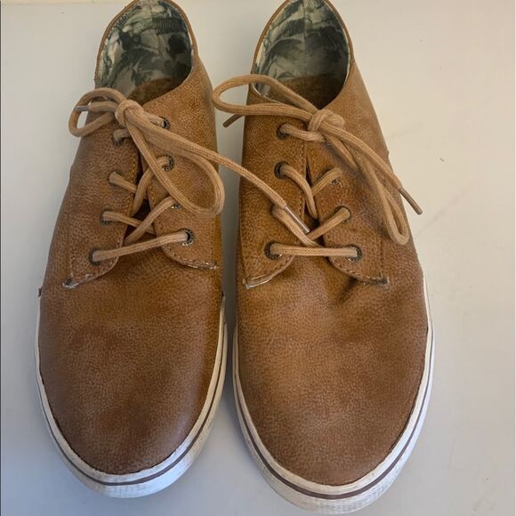 Tommy Bahama Canvas Lace Up Shoes Boating Brown 10 - Picture 1 of 9